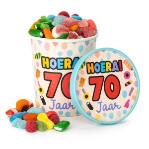 Candy Bucket 70 jaar – Cadeau met Snoepmix